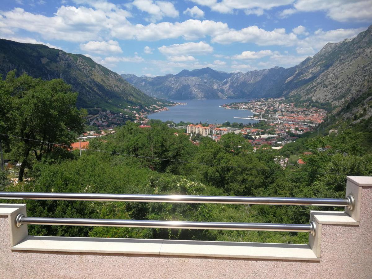 Tim Appartamento Cattaro Esterno foto