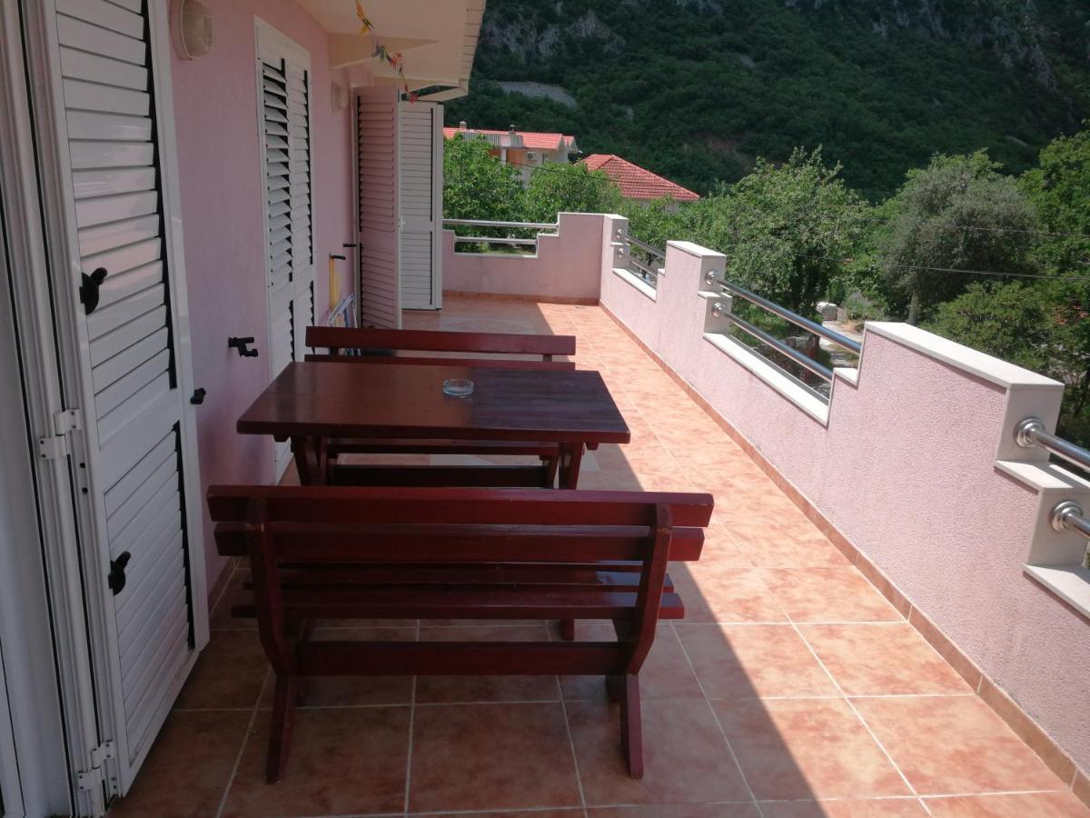 Tim Appartamento Cattaro Esterno foto